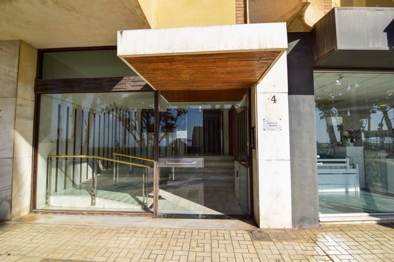 P&P Apartamentos Paseo Maritimo Pablo Ruiz Picasso Málaga Buitenkant foto