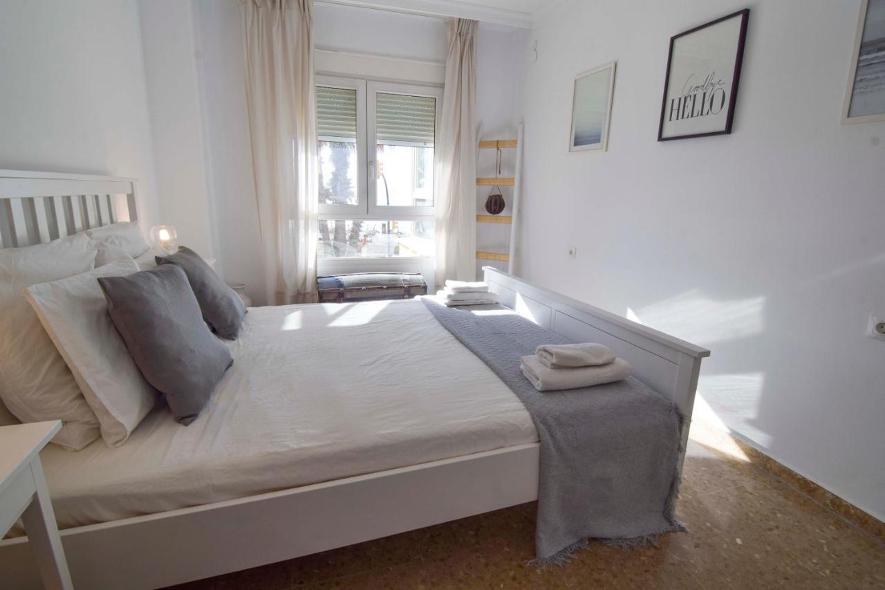 P&P Apartamentos Paseo Maritimo Pablo Ruiz Picasso Málaga Buitenkant foto